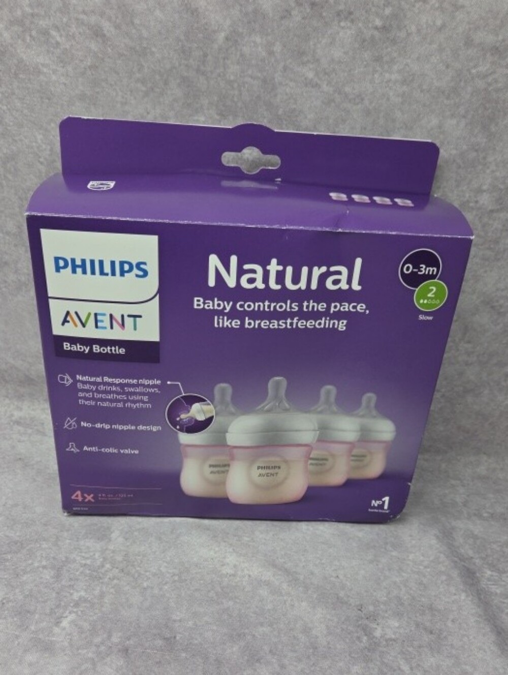 Philips Avent Baby Bottles with Natural Response Nipples  4oz (4 Pack) scy900/04